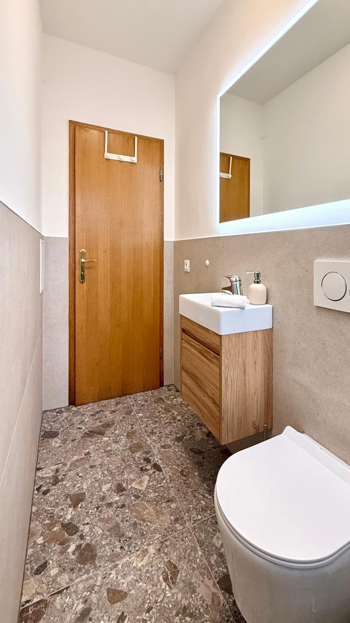 Luxurious Apartment With Private Garden Сплит Экстерьер фото